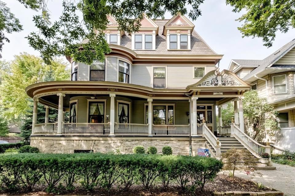 1894-Victorian-In-Oak-Park-Illinois-8212-Captivating-Houses.jpeg