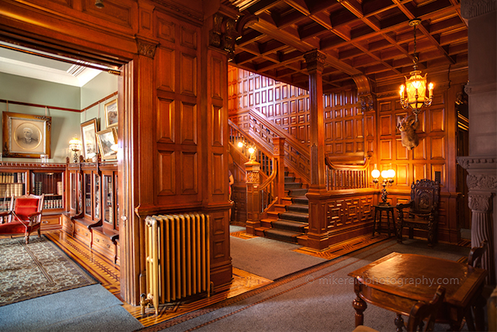 Craigdarroch-Castle-Main-Foyer.jpg