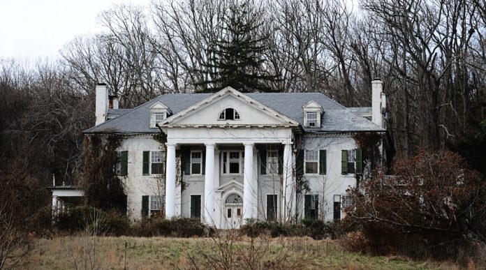 Selma-Mansion-Restoration-Cover-696×387.jpg