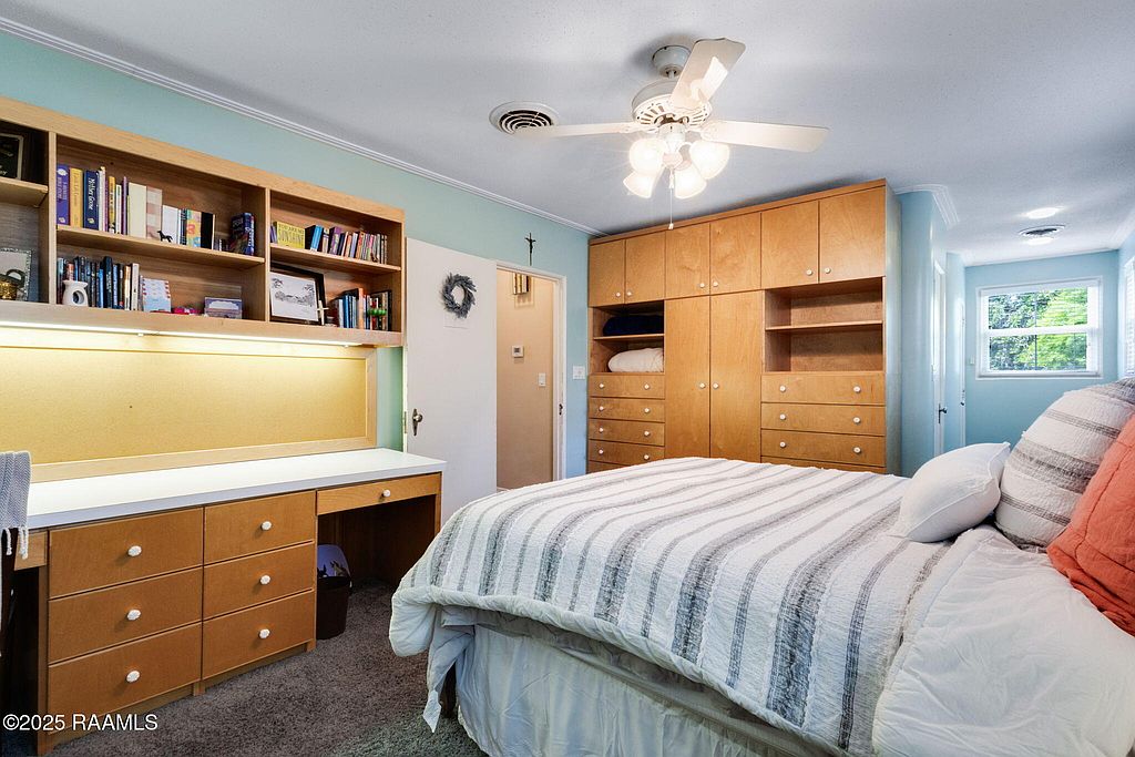 c0523e6c5d4e466c5bbef6c69ae33fb4-o_a