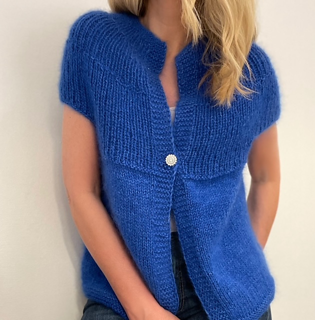 Facetune_14-07-2022-06-52-01_medium2