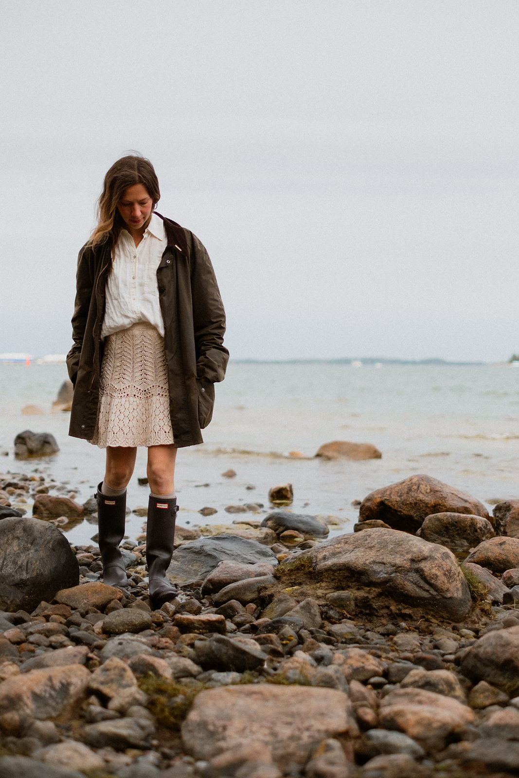 seashore-skirt-feminine-knitwear-on-the-beach-kutovakika