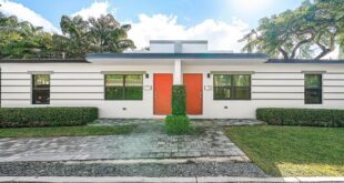 215 N Swinton Avenue, Delray Beach, FL 33444