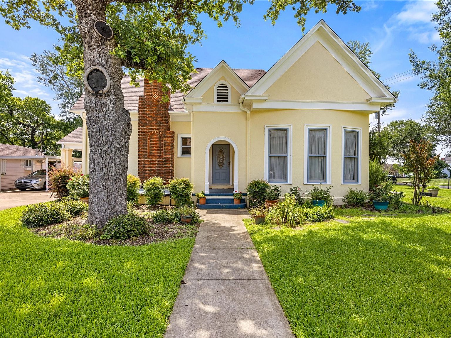 001-330-e-mcneill-st-stephenville-tx-76401