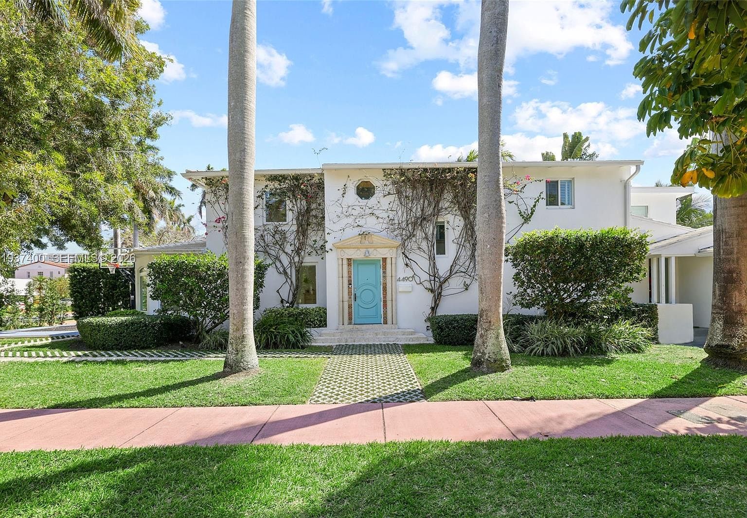 4490 Royal Palm Ave, Miami Beach, FL 33140