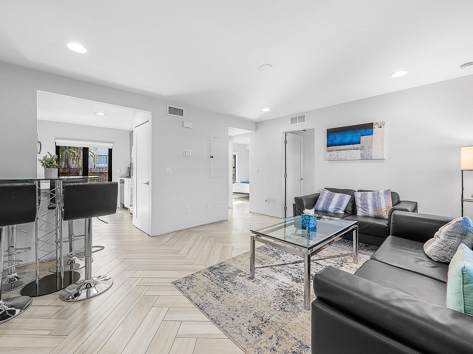 215 N Swinton Avenue, Delray Beach, FL 33444