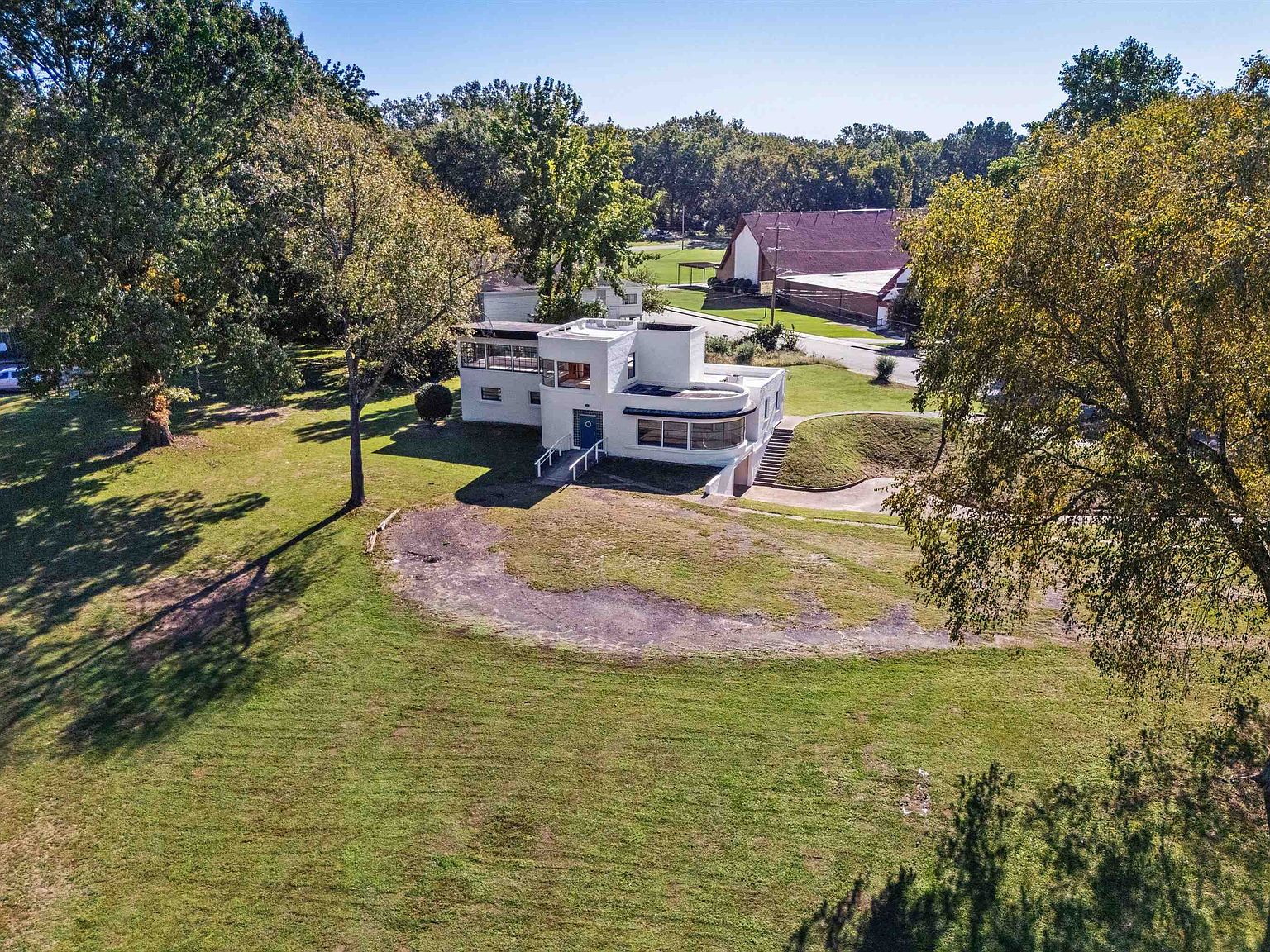 3590 Thomas St, Memphis, TN 38127