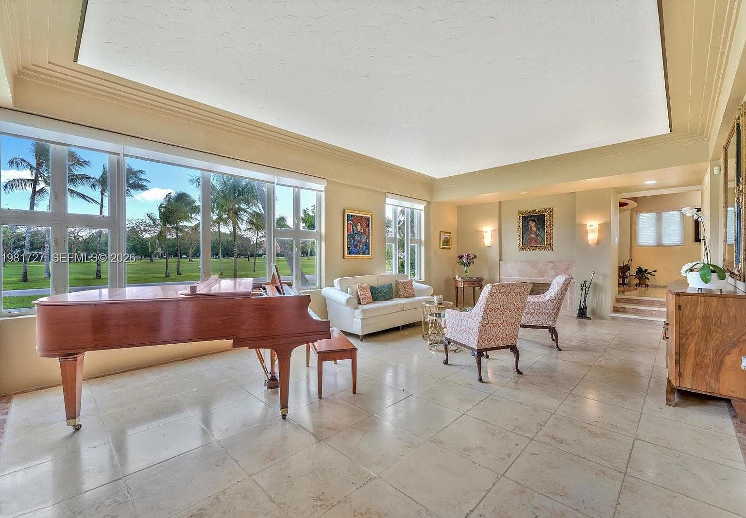1021 N Greenway Dr, Coral Gables, FL 33134