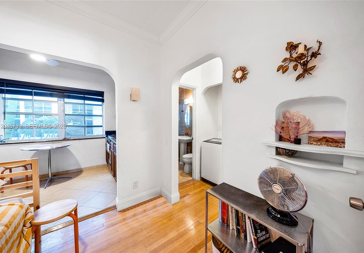 010-1250-drexel-ave-8-miami-beach-fl-33139
