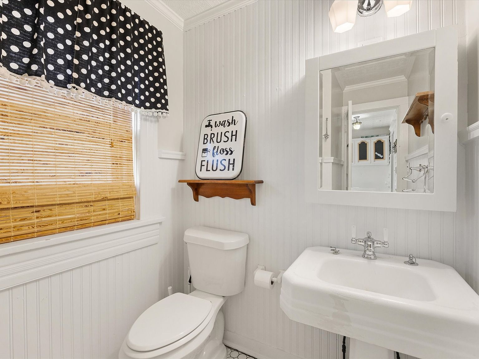 010-330-e-mcneill-st-stephenville-tx-76401