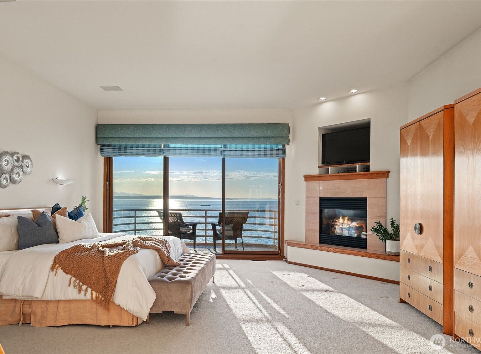 9233 Olympic View Drive, Edmonds, WA 98020