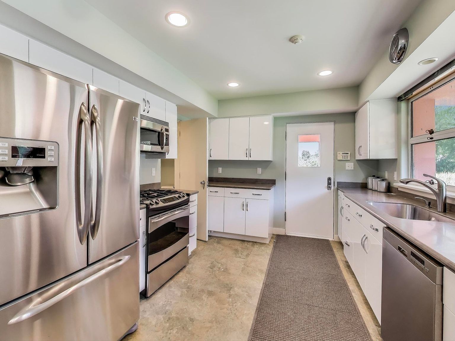 012-250-w-lake-front-dr-beverly-shores-in-46301