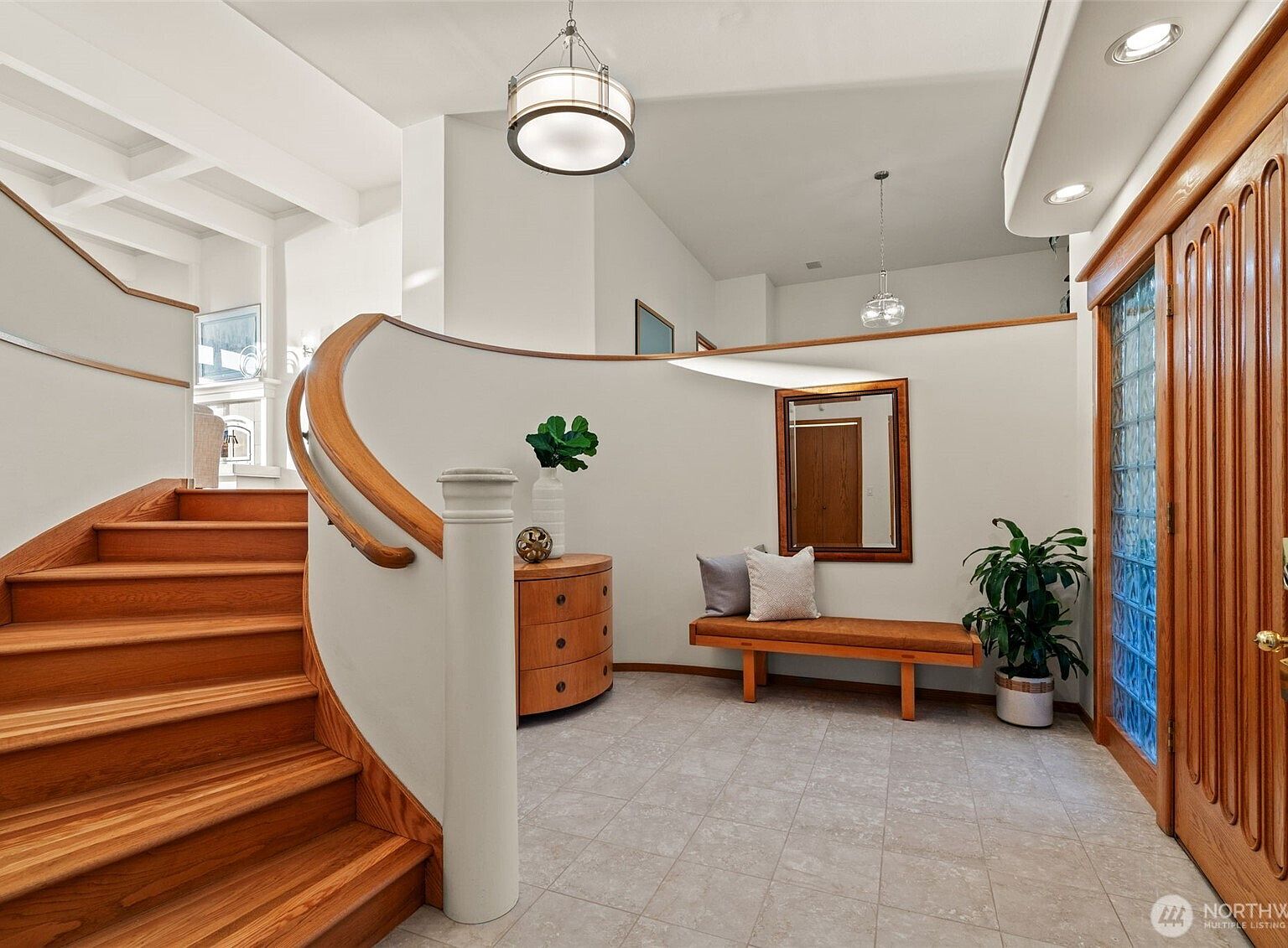 9233 Olympic View Drive, Edmonds, WA 98020