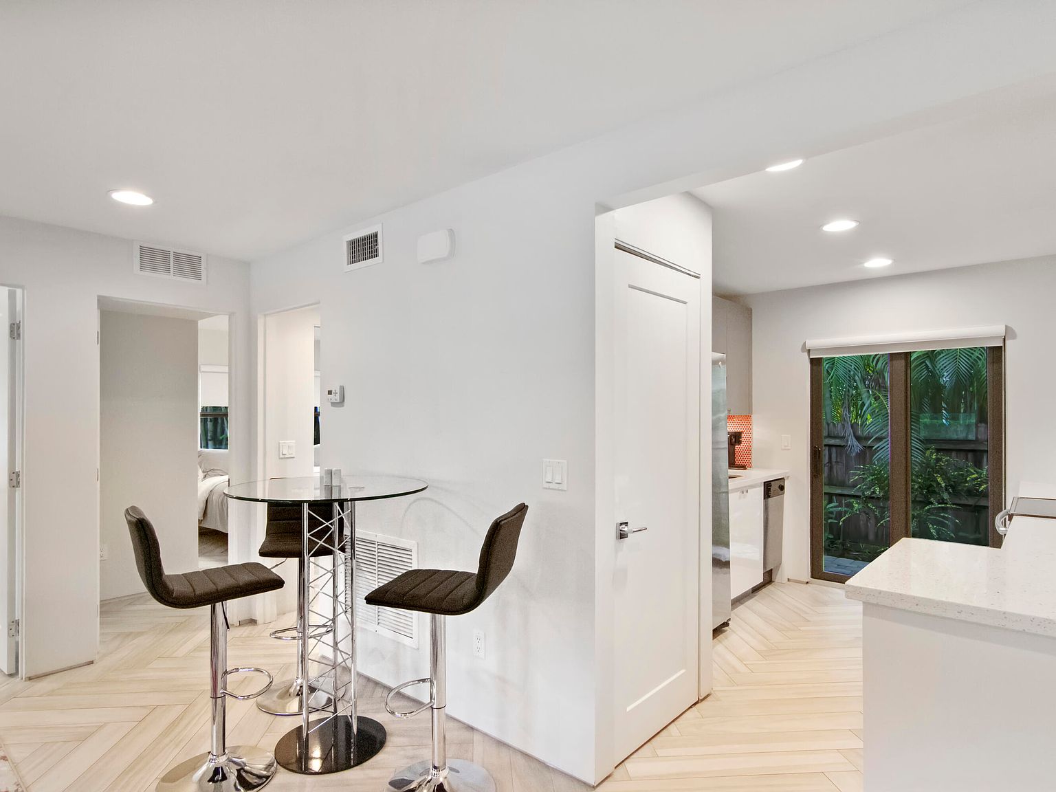 215 N Swinton Avenue, Delray Beach, FL 33444
