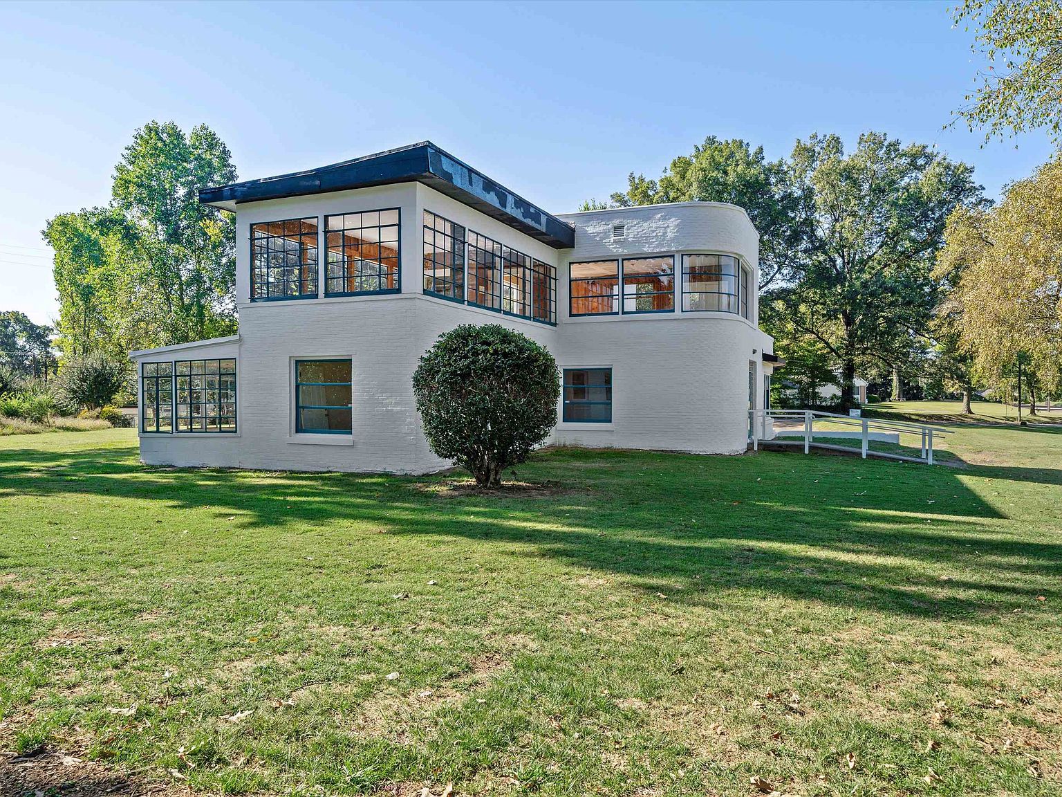014-3590-thomas-st-memphis-tn-38127