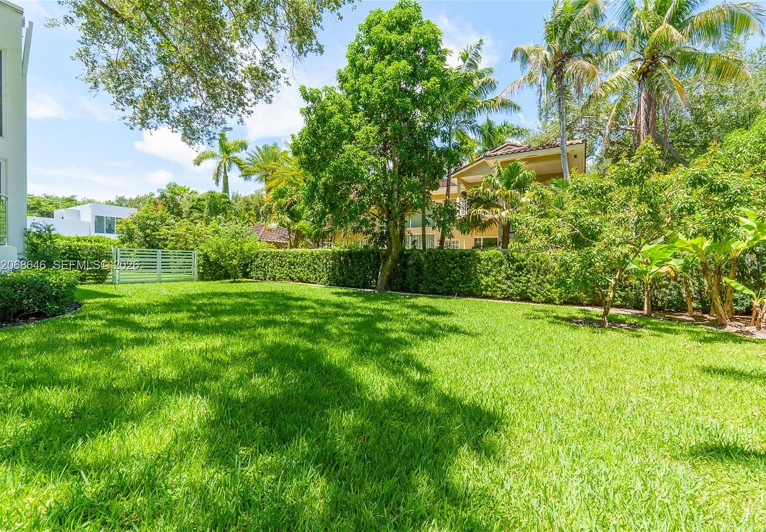 7277 SW 165th St, Palmetto Bay, FL 33157