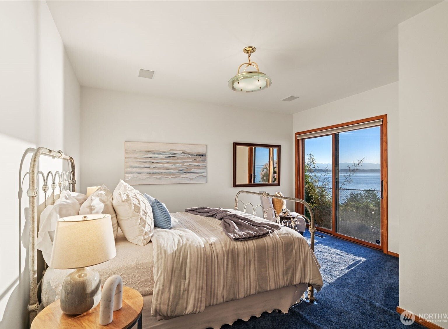 9233 Olympic View Drive, Edmonds, WA 98020