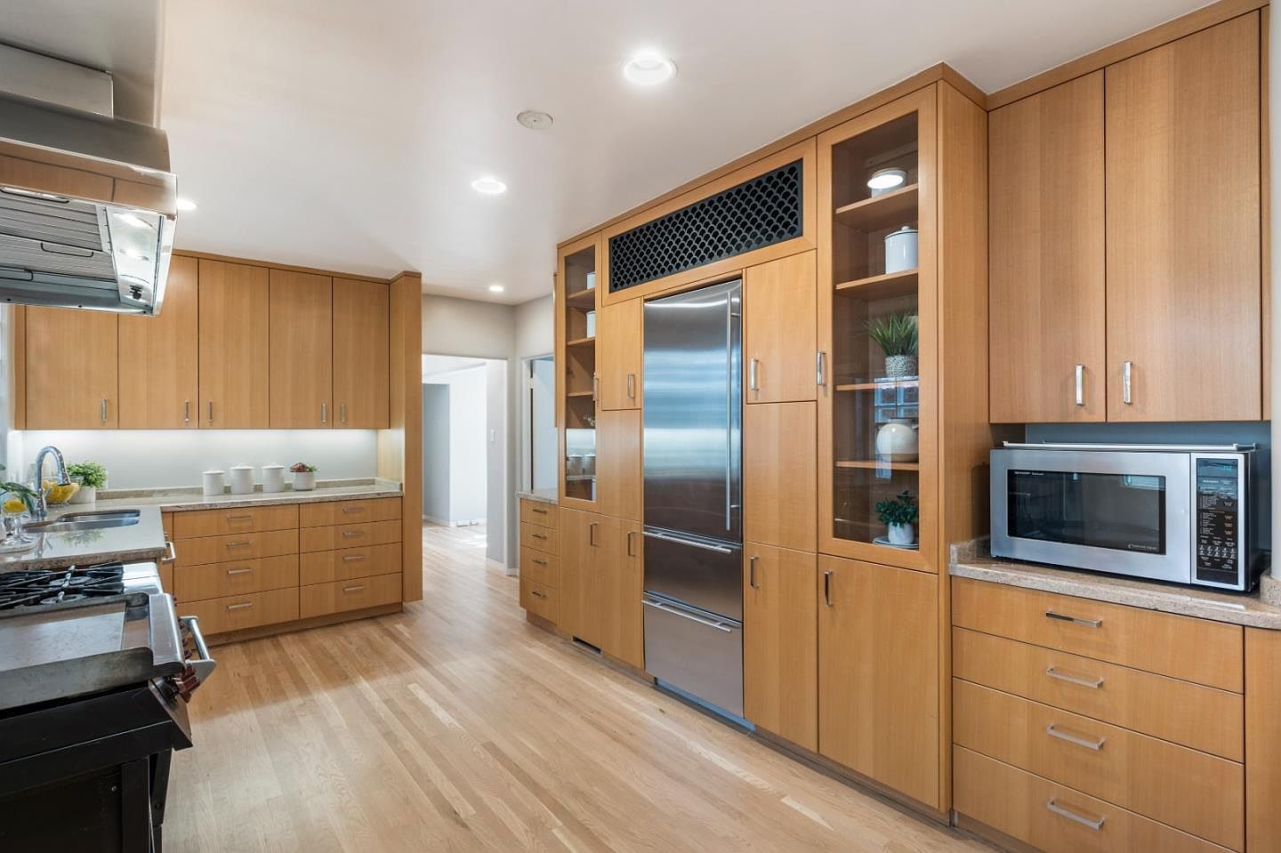 450 N California Ave, Palo Alto, CA 94301