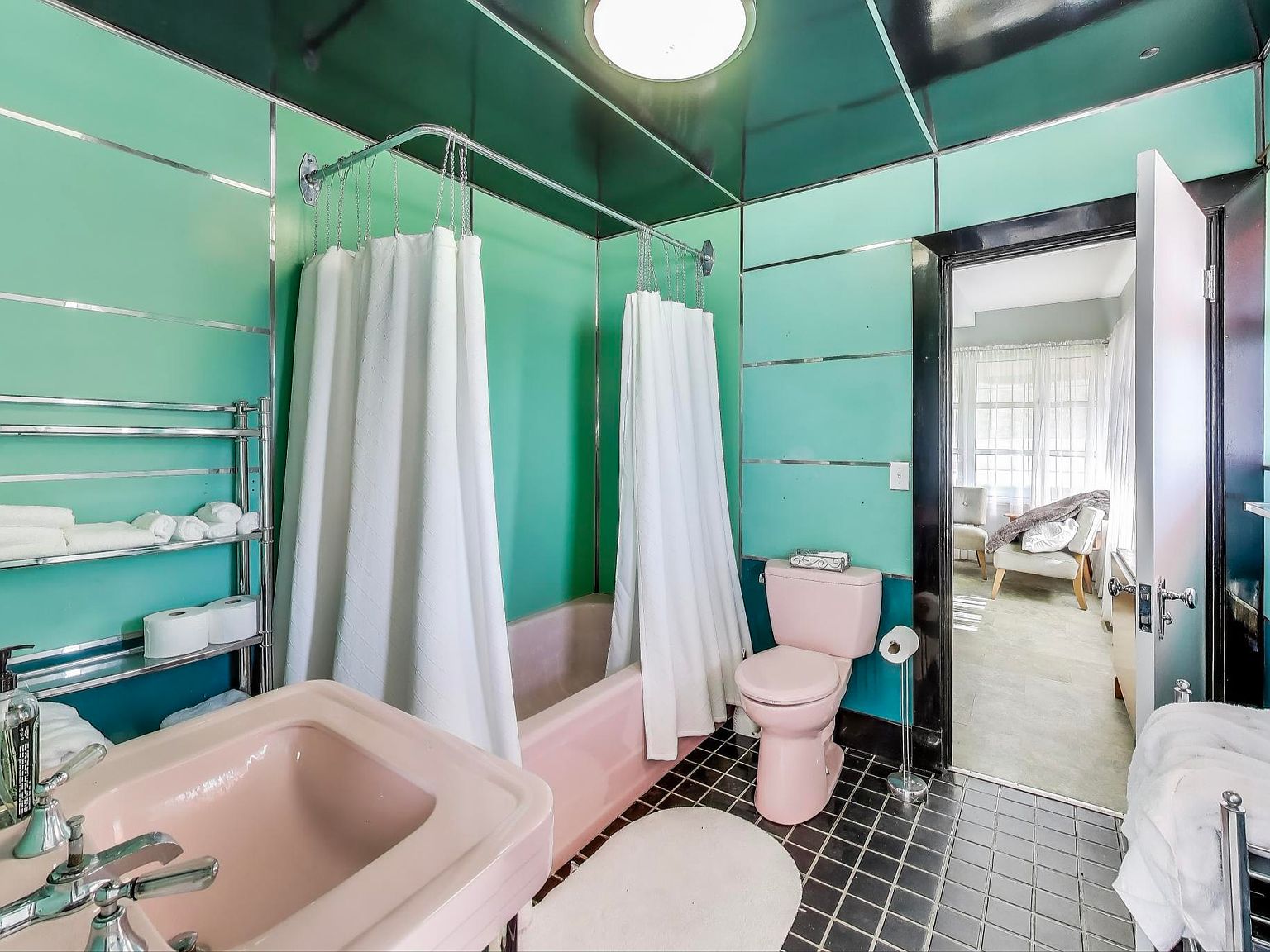 018-250-w-lake-front-dr-beverly-shores-in-46301