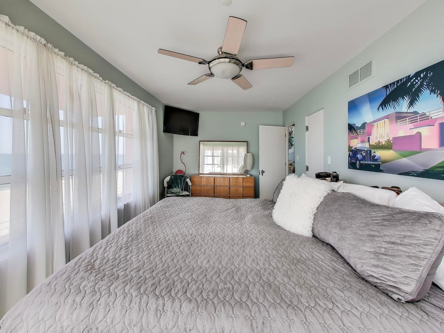 019-250-w-lake-front-dr-beverly-shores-in-46301