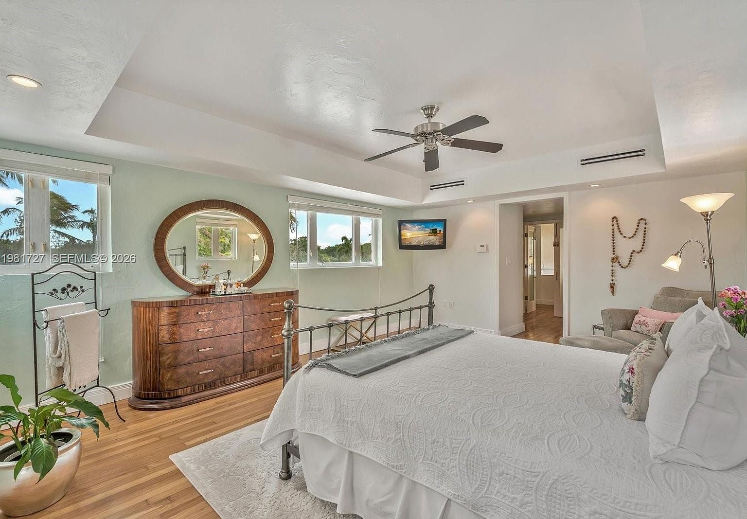 1021 N Greenway Dr, Coral Gables, FL 33134