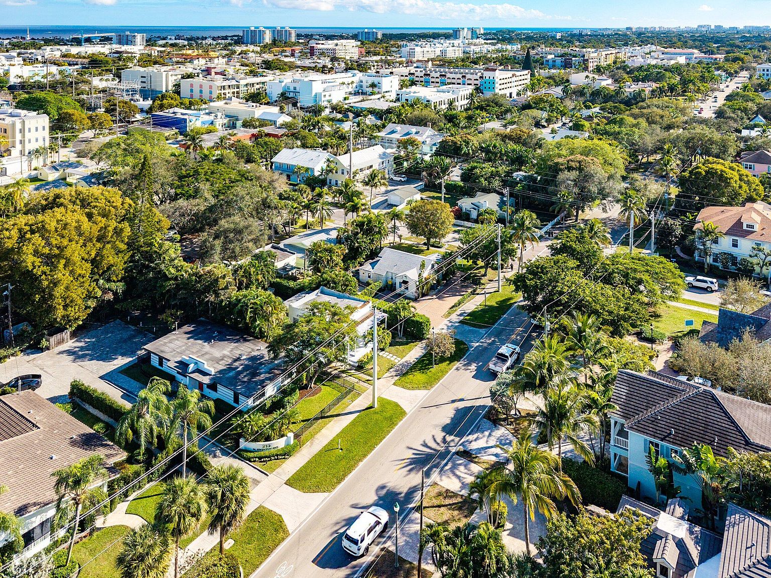 215 N Swinton Avenue, Delray Beach, FL 33444