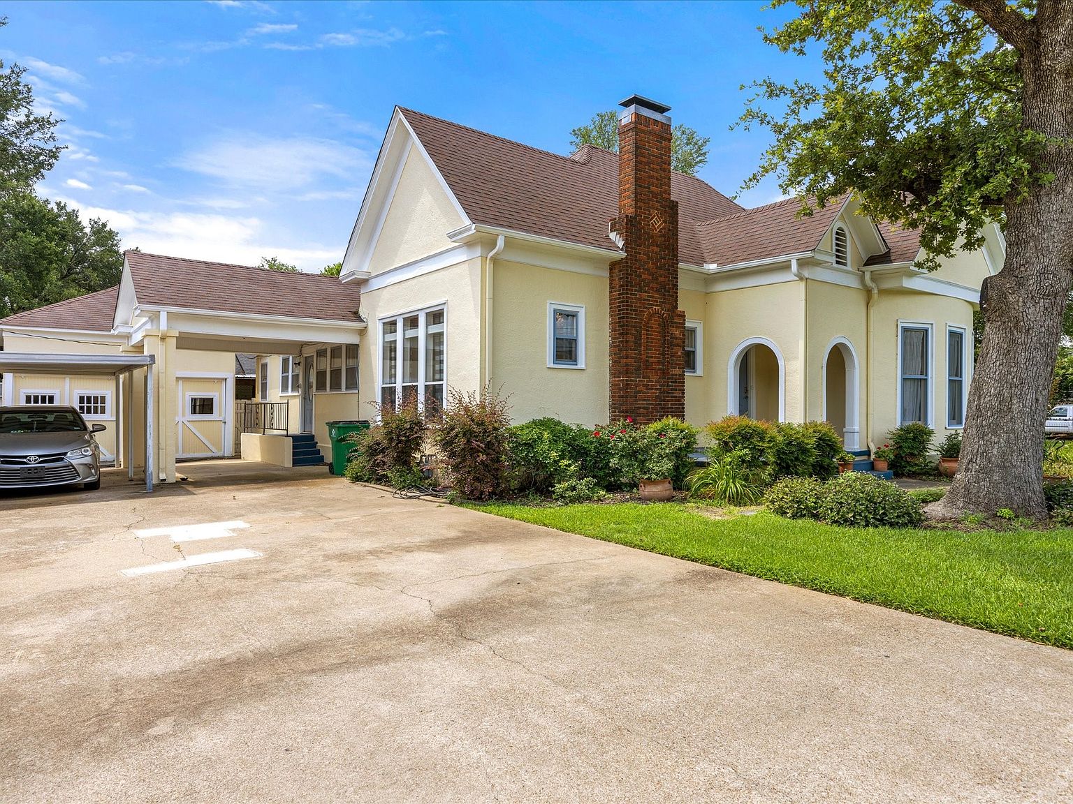 021-330-e-mcneill-st-stephenville-tx-76401
