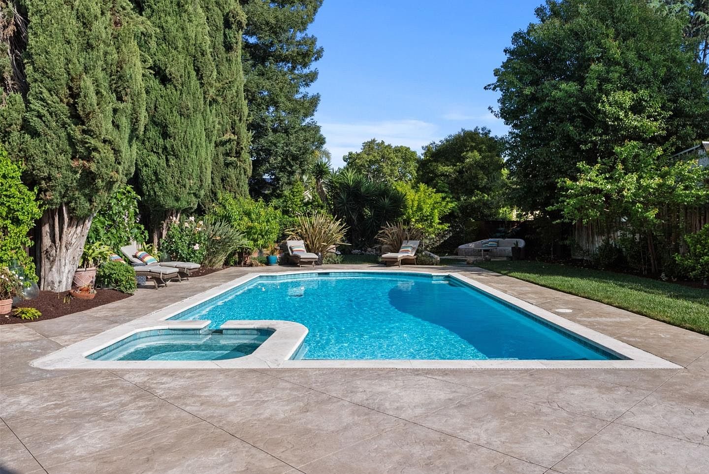 1344 University Ave, San Jose, CA 95126