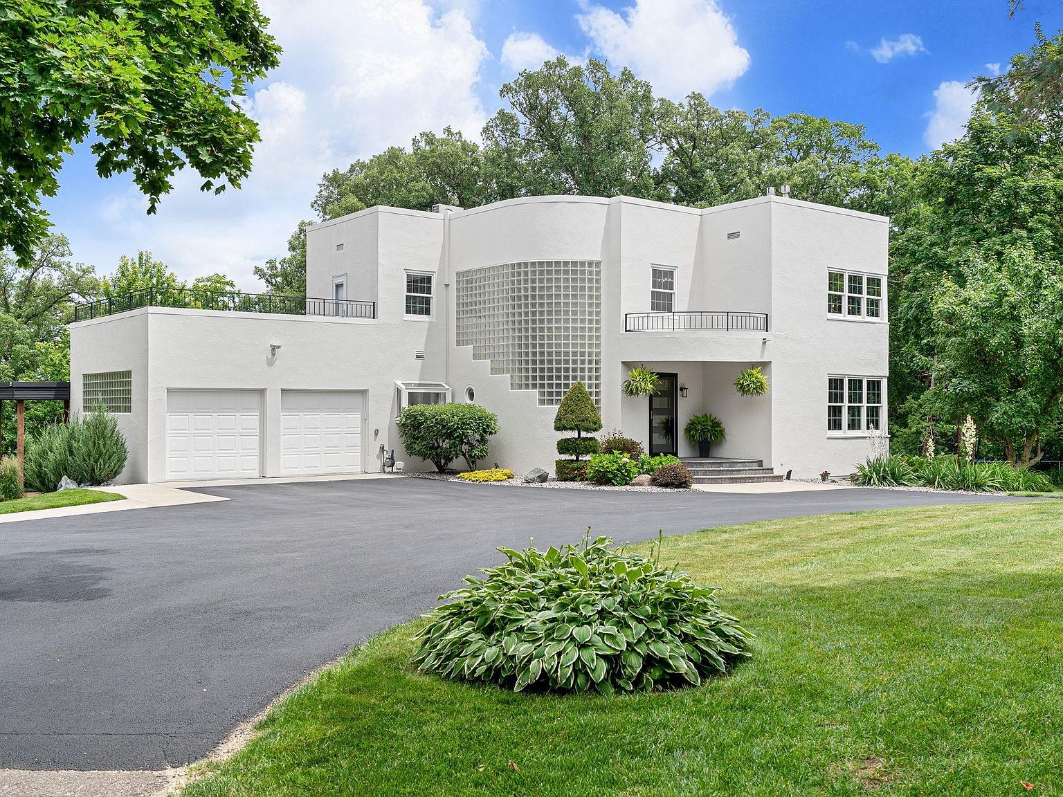 500 36th St NW, Austin, MN 55912