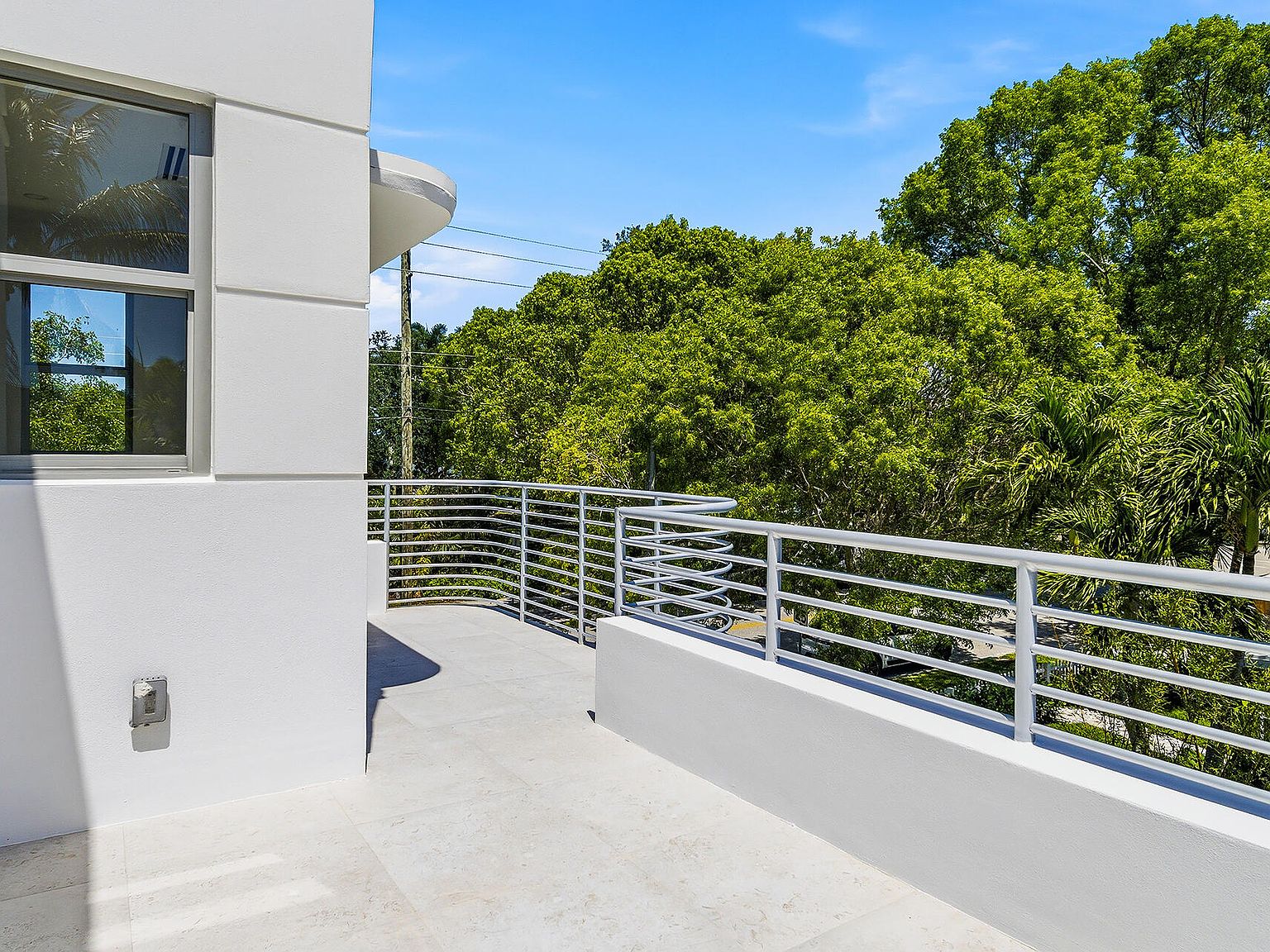 785 Park Place, West Palm Beach, FL 33401