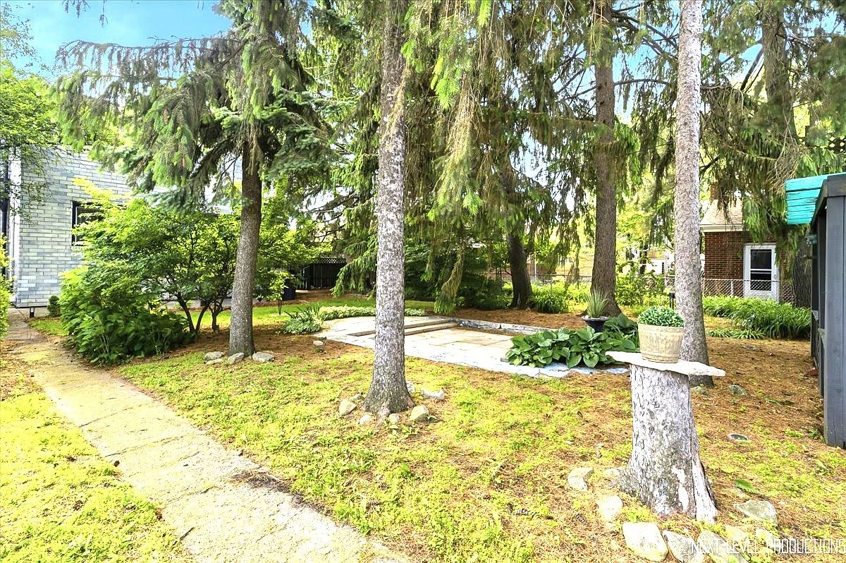 3728 Cuyler Ave, Berwyn, IL 60402