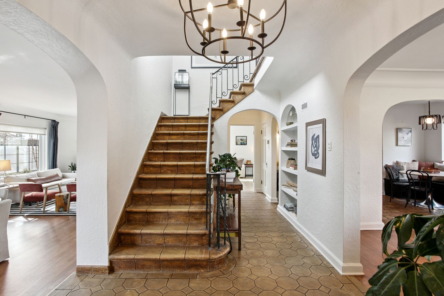 1521 Monaco Parkway, Denver, CO 80220
