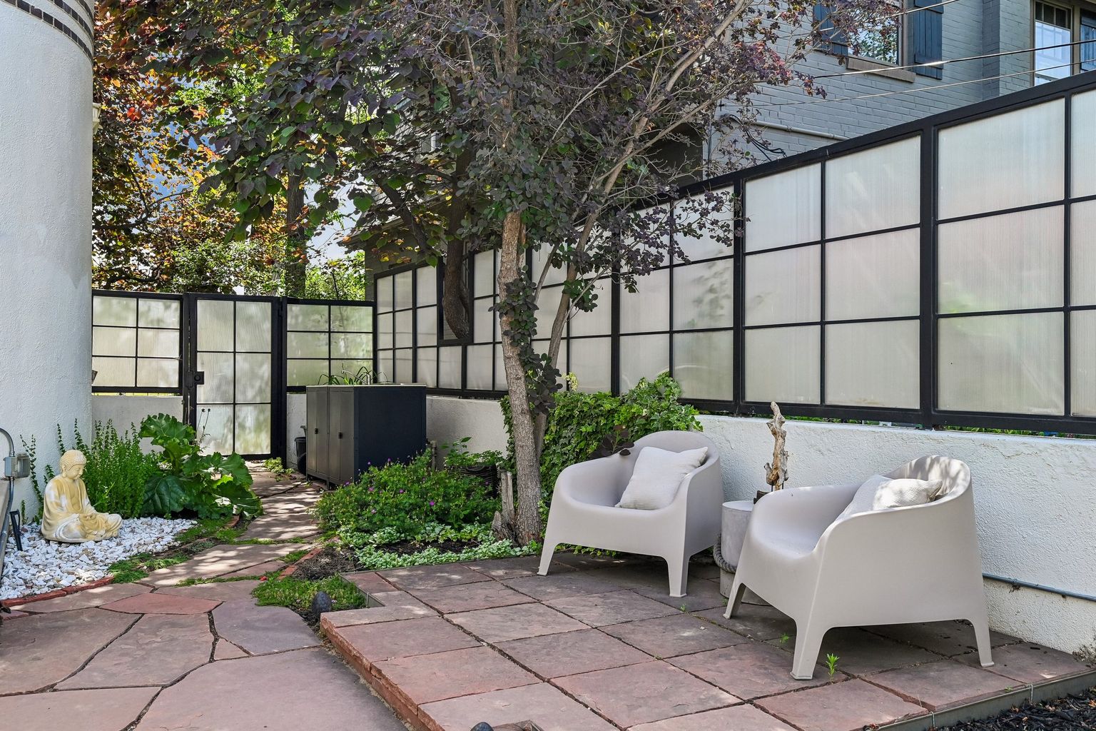1521 Monaco Parkway, Denver, CO 80220