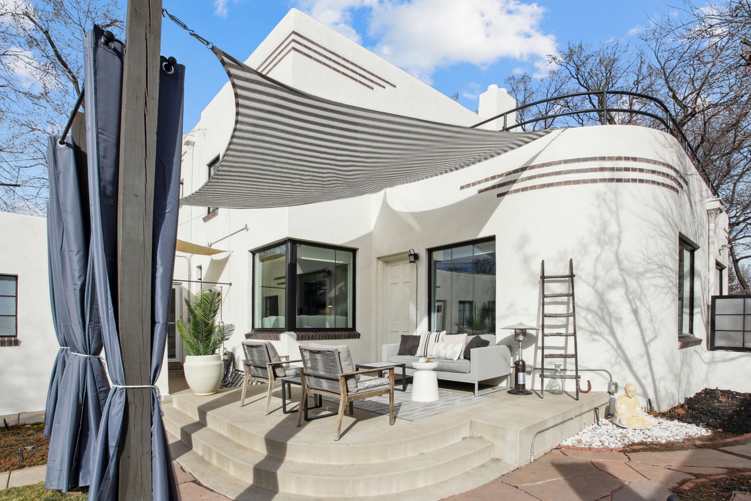 1521 Monaco Parkway, Denver, CO 80220