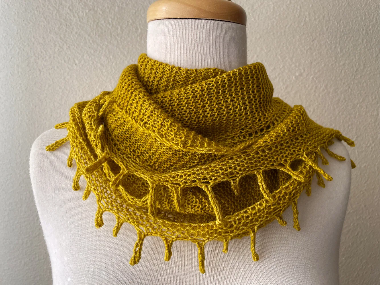 Drippy Scarf pattern by Nick Davis knitting pattern image 1