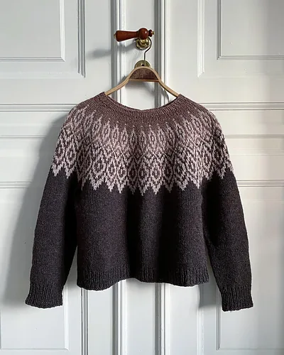 Iloq pattern by Camilla Vad