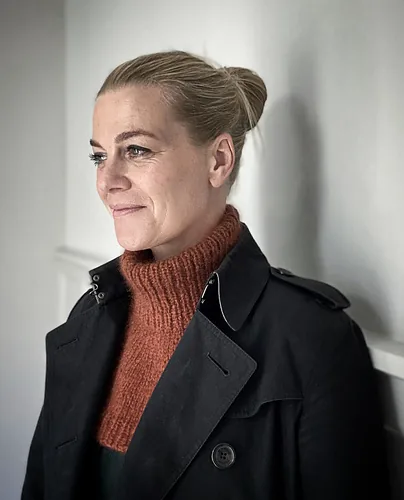 Liebling Neck Warmer pattern by Camilla Vad