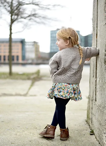 magnolia-little-pattern-by-camilla-vad-4