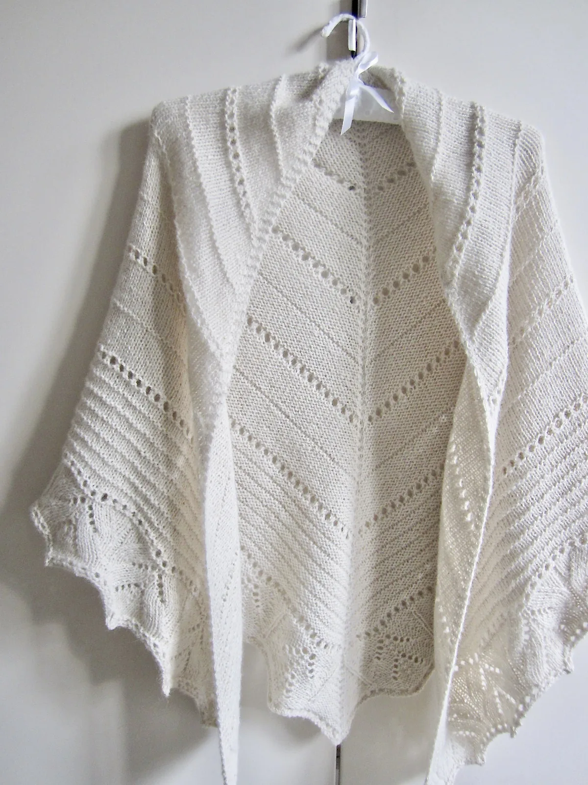 more-simple-lines-pattern-by-maanel-05
