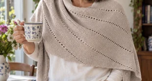 An Italian Spring Shawlette pattern by An Italian Knitter knitting pattern AI image 1