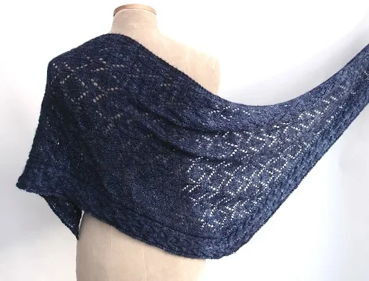 branwen-pattern-by-sue-lazenby-ai-01