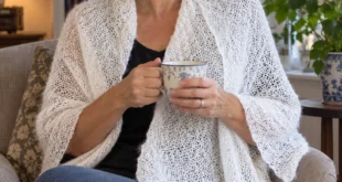 Horai Scarf pattern by Hiroko Fukatsu knitting pattern AI image 1
