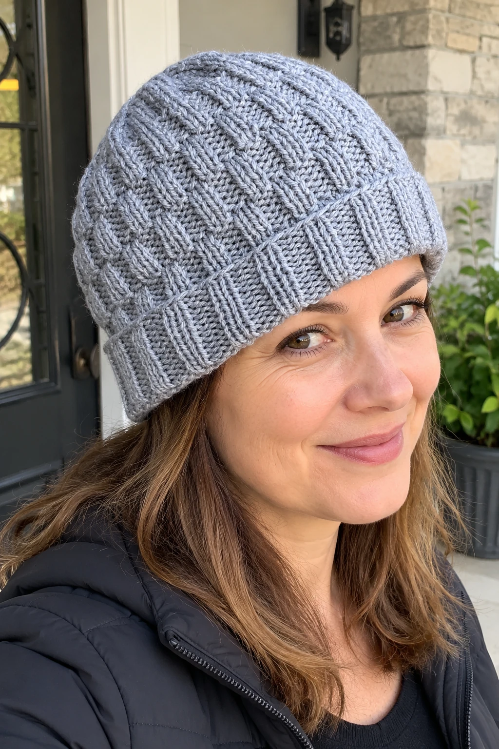 Whitby Hat and Handwarmers pattern by marianna mel knitting pattern AI image 1